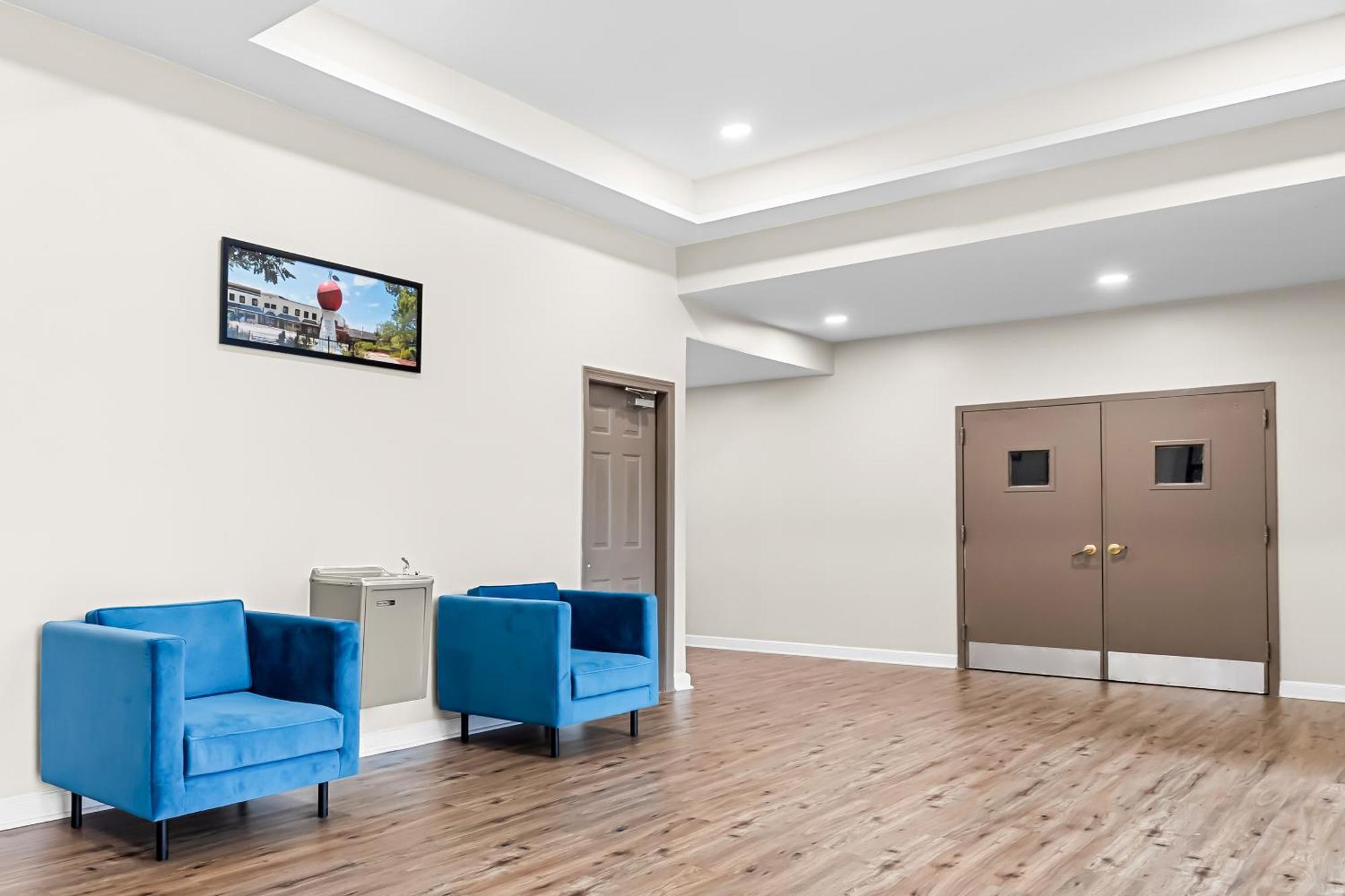 Quality Inn Корнелія Екстер'єр фото