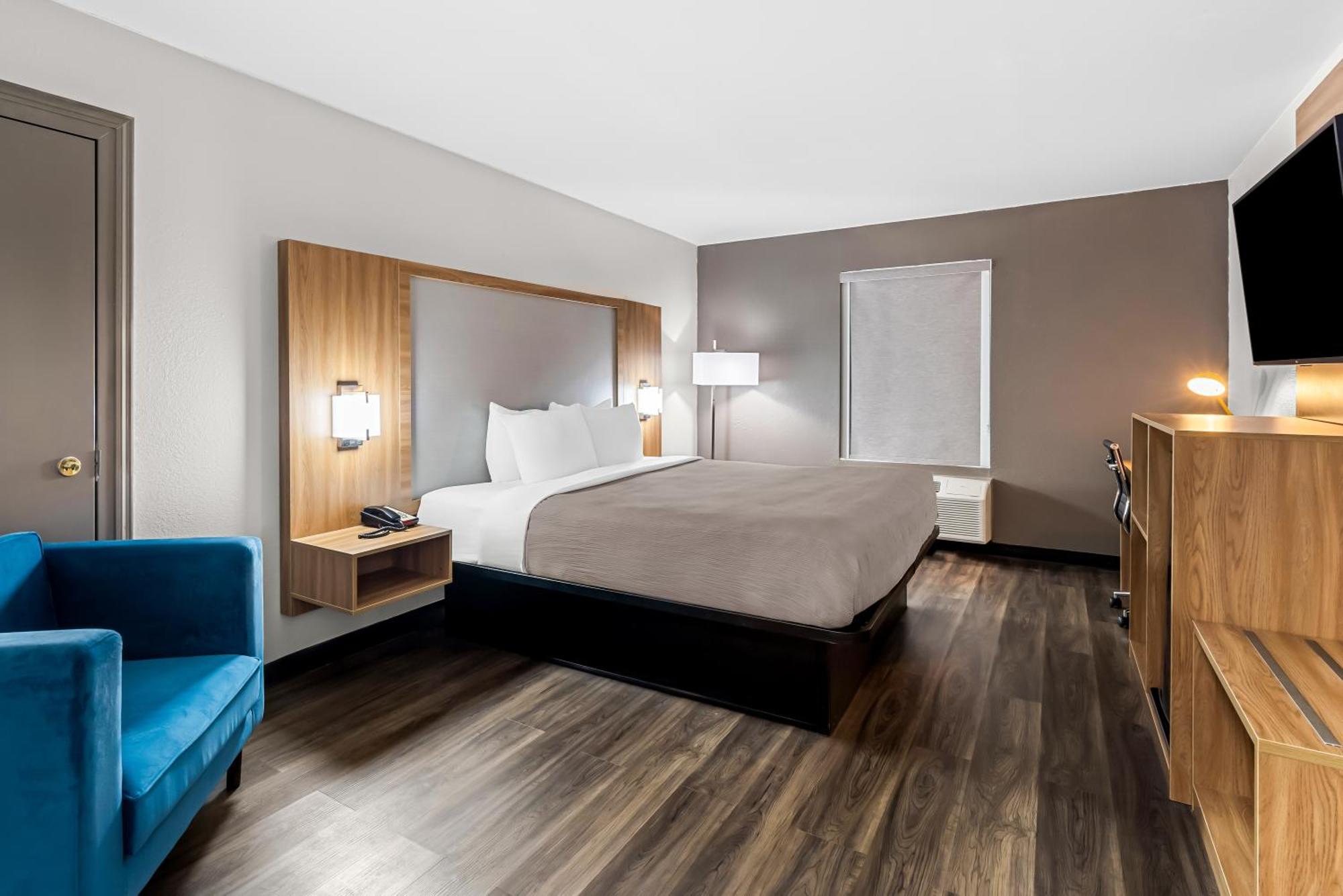 Quality Inn Корнелія Екстер'єр фото