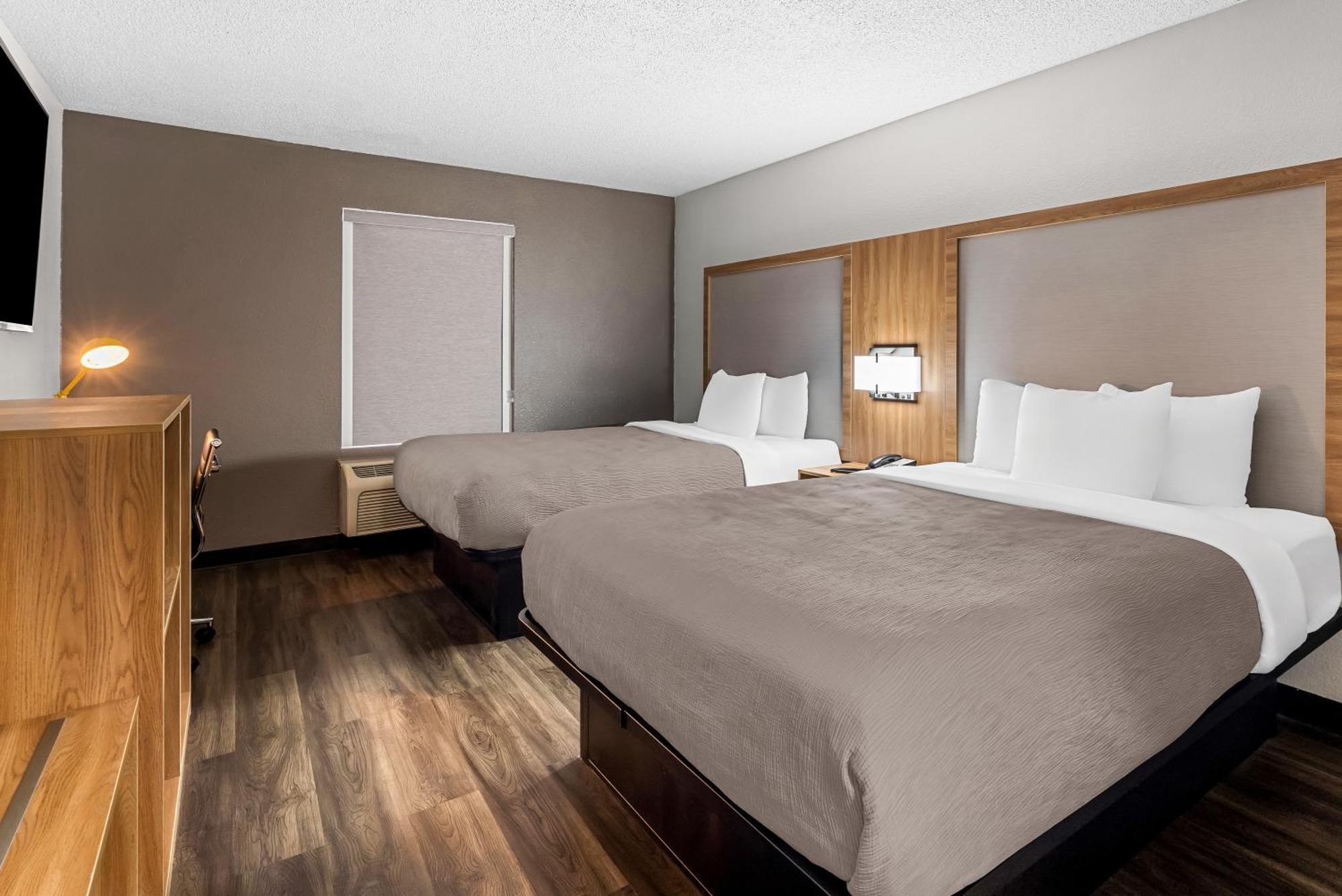 Quality Inn Корнелія Екстер'єр фото