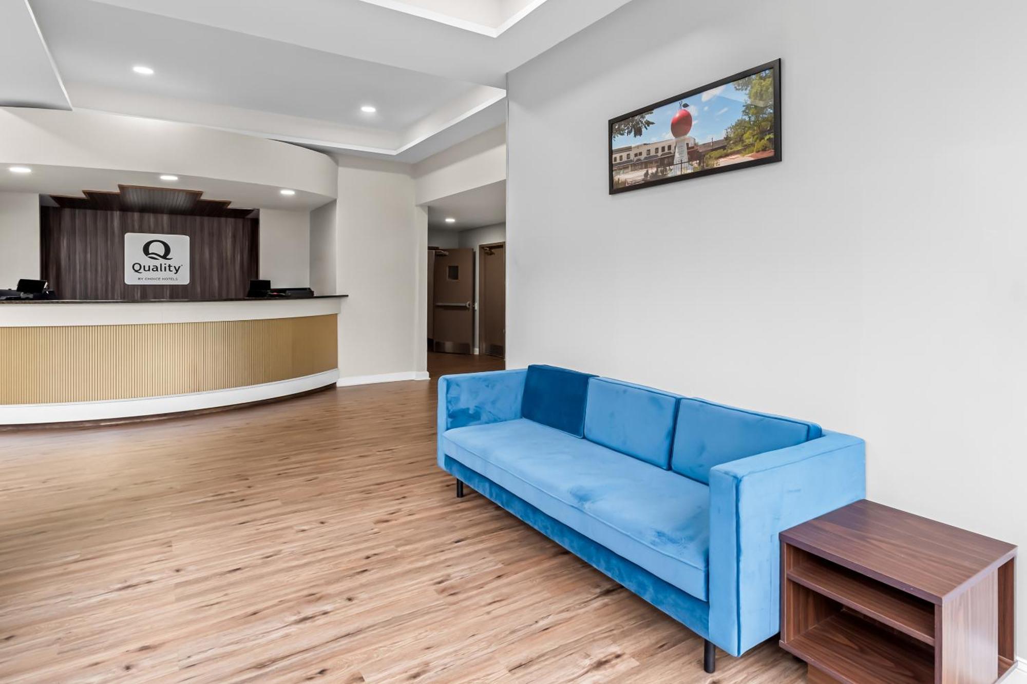 Quality Inn Корнелія Екстер'єр фото